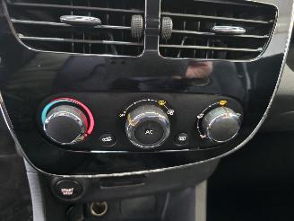 Renault Clio 1.5 DCI picture 28