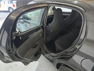 Citroën C1 1.0 VTi Feel picture 17