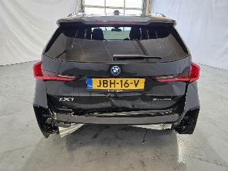 BMW iX1 eDrive20 67 kWh M Sport Edition picture 6