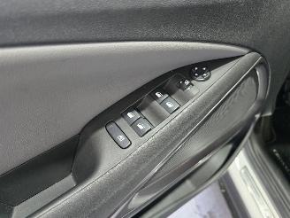 Opel Crossland X 1.2 Turbo Innovation picture 24
