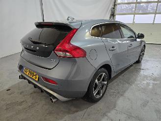 Volvo V-40 2.0 D2 R-Design Business picture 7