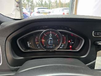 Volvo V-40 2.0 D2 R-Design Business picture 26