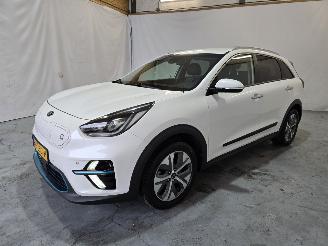 Kia e-Niro 64 KWh ExecutiveLine picture 3