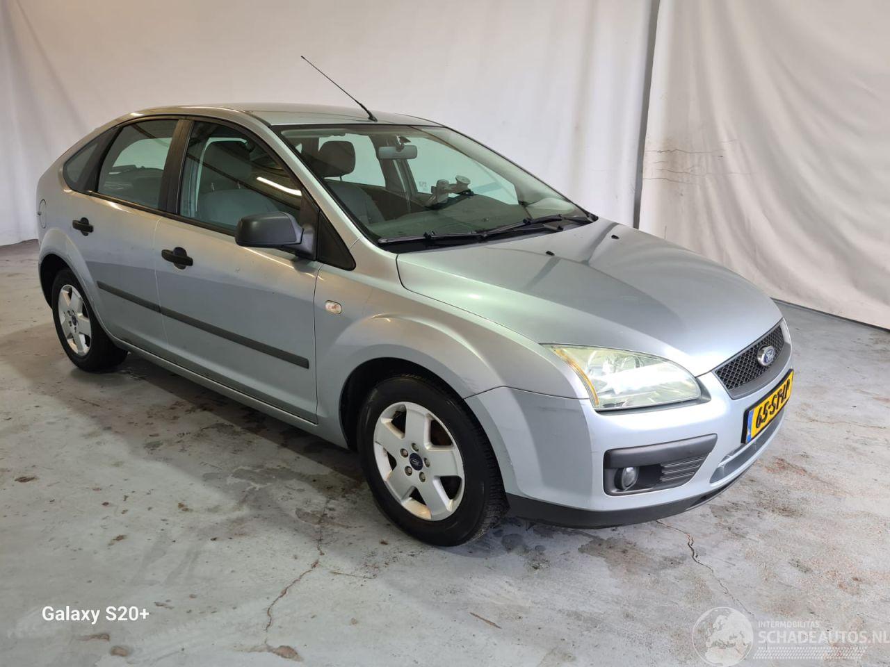 Ford Focus 1.6-16V First Edition
