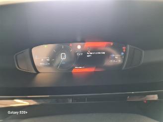 Peugeot 308 1.2 PureTech Active Pack Business picture 27