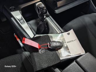 Peugeot 308 1.2 PureTech Active Pack Business picture 36