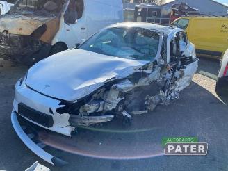 Autoverwertung Tesla Model 3 Model 3, Sedan, 2017 RWD 60 kWh 2024/10