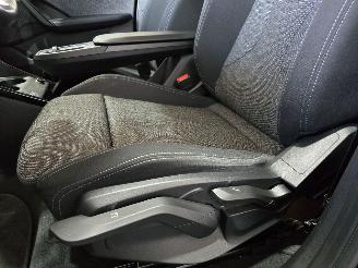 BMW iX1 eDrive20 67 kWh picture 39