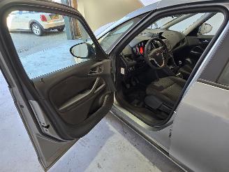 Opel Zafira TOURER 2.0 CDTI Bns.Ed. 7p. picture 21