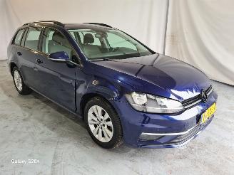 krockskadad bil auto Volkswagen Golf 1.0 TSI Comfortline 2017/5