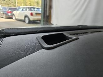 Toyota Prius 1.8 Executive picture 33