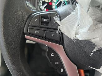 Suzuki Ignis 1.2 Select picture 30