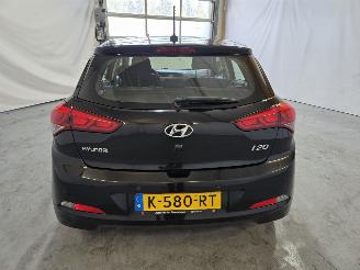 Hyundai I-20  picture 6