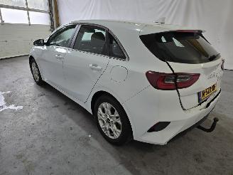 Kia Ceed 1.0 T-GDi DynamicLine picture 5