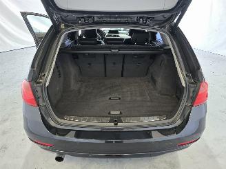 BMW 3-serie Touring 320i High Executive picture 14