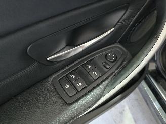 BMW 3-serie Touring 320i High Executive picture 19