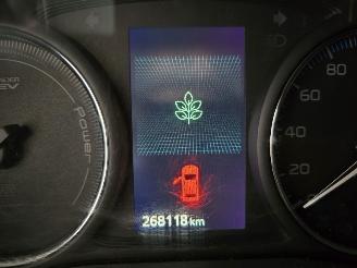 Mitsubishi Outlander 2.0 PHEV Instyle picture 22