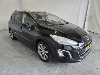 Schadeauto Peugeot 308 SW 1.6 THP Allure 7p 2013/2