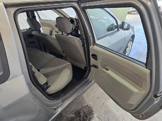 Dacia Logan 1.6 Ambiance picture 14