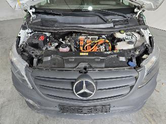 Mercedes eVito eVito Ext.Lang 90kWh picture 15