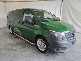 krockskadad bil bedrijf Mercedes eVito eVito Ext.Lang 90kWh 2021/7