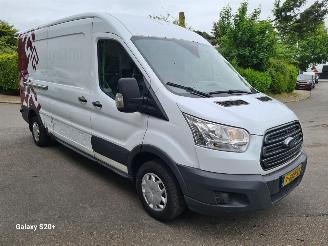 krockskadad bil bedrijf Ford Transit 2.0 TDCI L3H2 Trend 2017/8