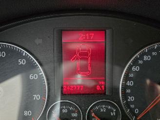 Volkswagen Golf 1.4 TSI Optive 4 picture 21