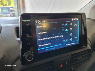 Peugeot Partner 1.5 BlueHDI Premium picture 25