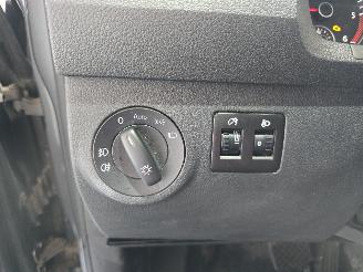 Volkswagen Caddy MODIFIED PARTITION WALL 2.0 TDI L2H1 BMT Maxi picture 25