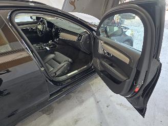 Volvo V-90 2.0 T8 Plug-in hybrid AWD Ultra Dark picture 26