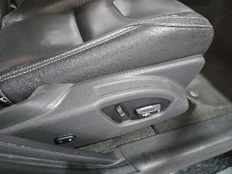 Volvo V-60 2.4 D5 Twin Engine R-Design picture 18