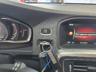 Volvo V-60 2.4 D5 Twin Engine R-Design picture 32