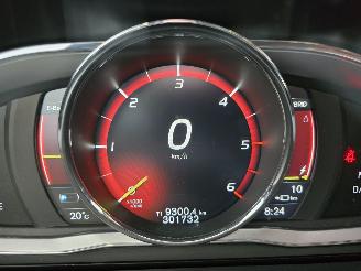 Volvo V-60 2.4 D5 Twin Engine R-Design picture 23