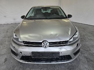 Volkswagen Golf 1.2 TSI Easyline picture 2