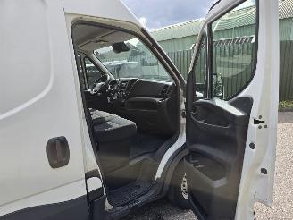 Iveco Daily 35S16V 2.3 410 H3 picture 23