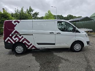 Ford Transit 310 2.2 TDCI L2H1 Ambiente picture 8