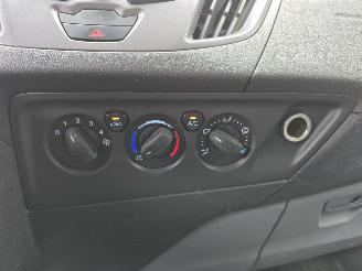 Ford Transit 310 2.2 TDCI L2H1 Ambiente picture 31