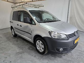 krockskadad bil bedrijf Volkswagen Caddy 1.6 TDI 2012/1