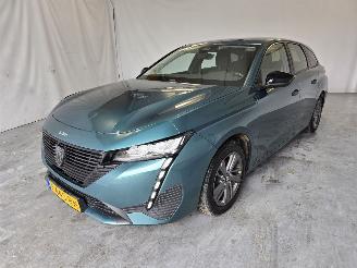 Peugeot 308 1.2 PureTech Active Pack Business picture 3