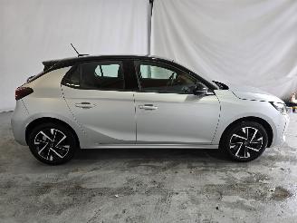 Opel Corsa 1.2 Turbo GS picture 8