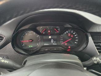 Opel Crossland X picture 26