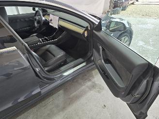 Tesla Model 3 Long Range AWD 75kWh picture 14