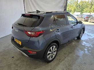 Kia Stonic 1.0 T-GDi MHEV Dyn+L picture 7