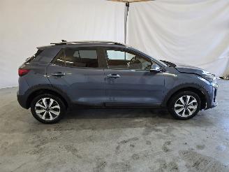 Kia Stonic 1.0 T-GDi MHEV Dyn+L picture 8