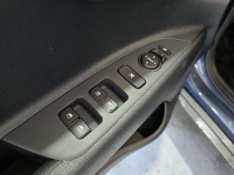 Kia Stonic 1.0 T-GDi MHEV Dyn+L picture 28