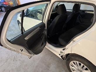 Volkswagen Golf 1.4 Easyline picture 19
