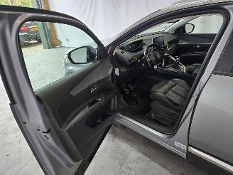 Peugeot 5008 1.2 PureTech Allure picture 20