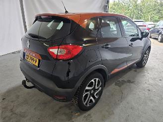 Renault Captur 1.2 TCe Dynamique picture 7
