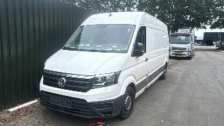 skadebil bedrijf Volkswagen Crafter 35 2.0 TDI L4H3 DC Trendline 2019/3