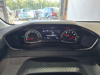 Peugeot 208 1.2 PureTech 75 Active picture 33